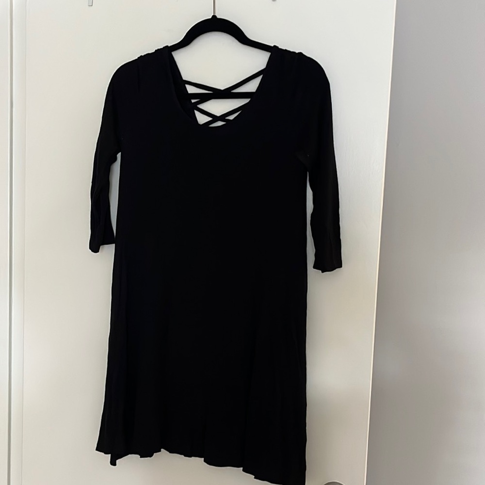 Black Dress, crisscrossed back